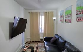 Beautiful&cozy appartment to stay on saint laurent street #4