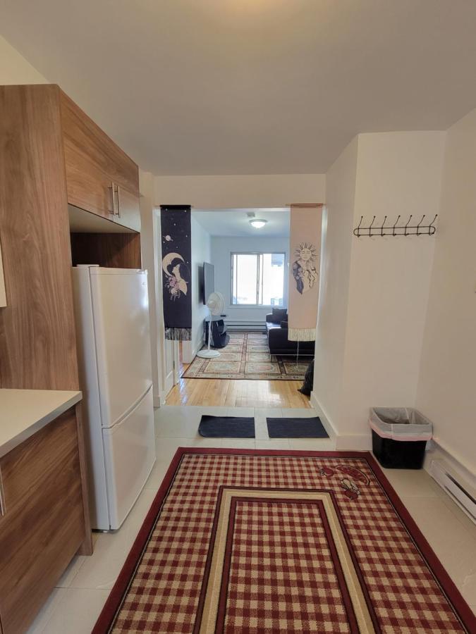 Small Condo In Montreal -Fast Wifi Extérieur photo
